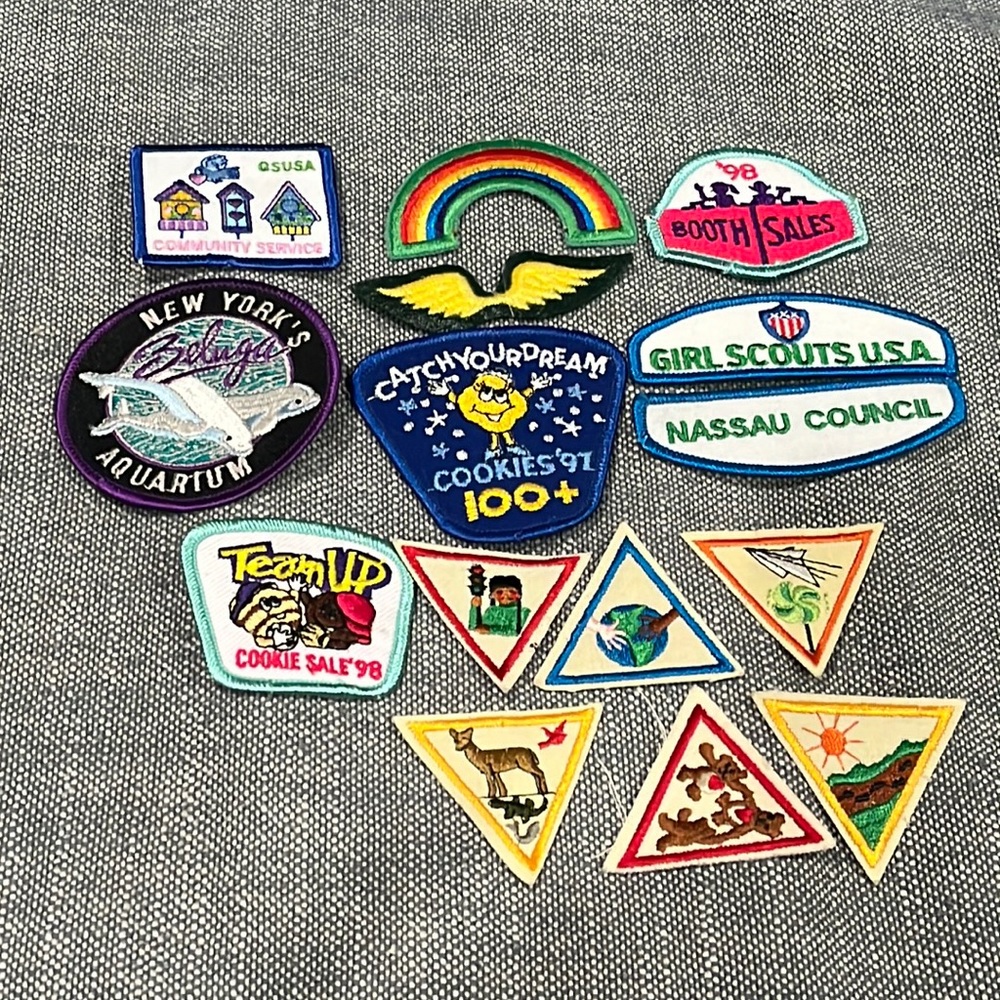 1998 Girl Scout badge patches